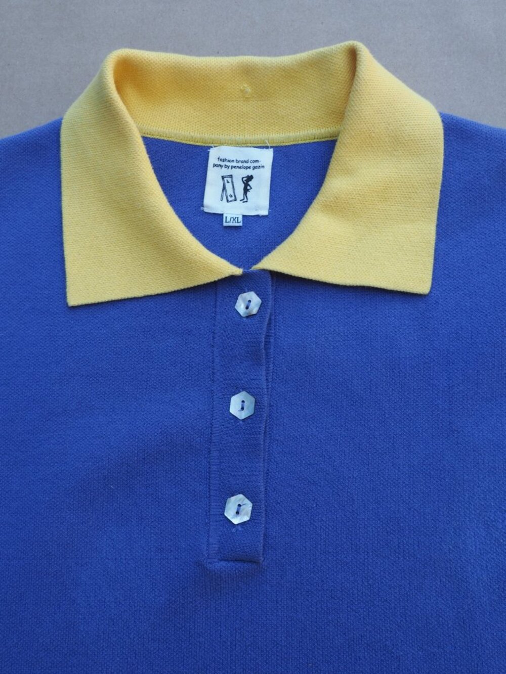 Fashion Brand Company crop collar tee L/XL